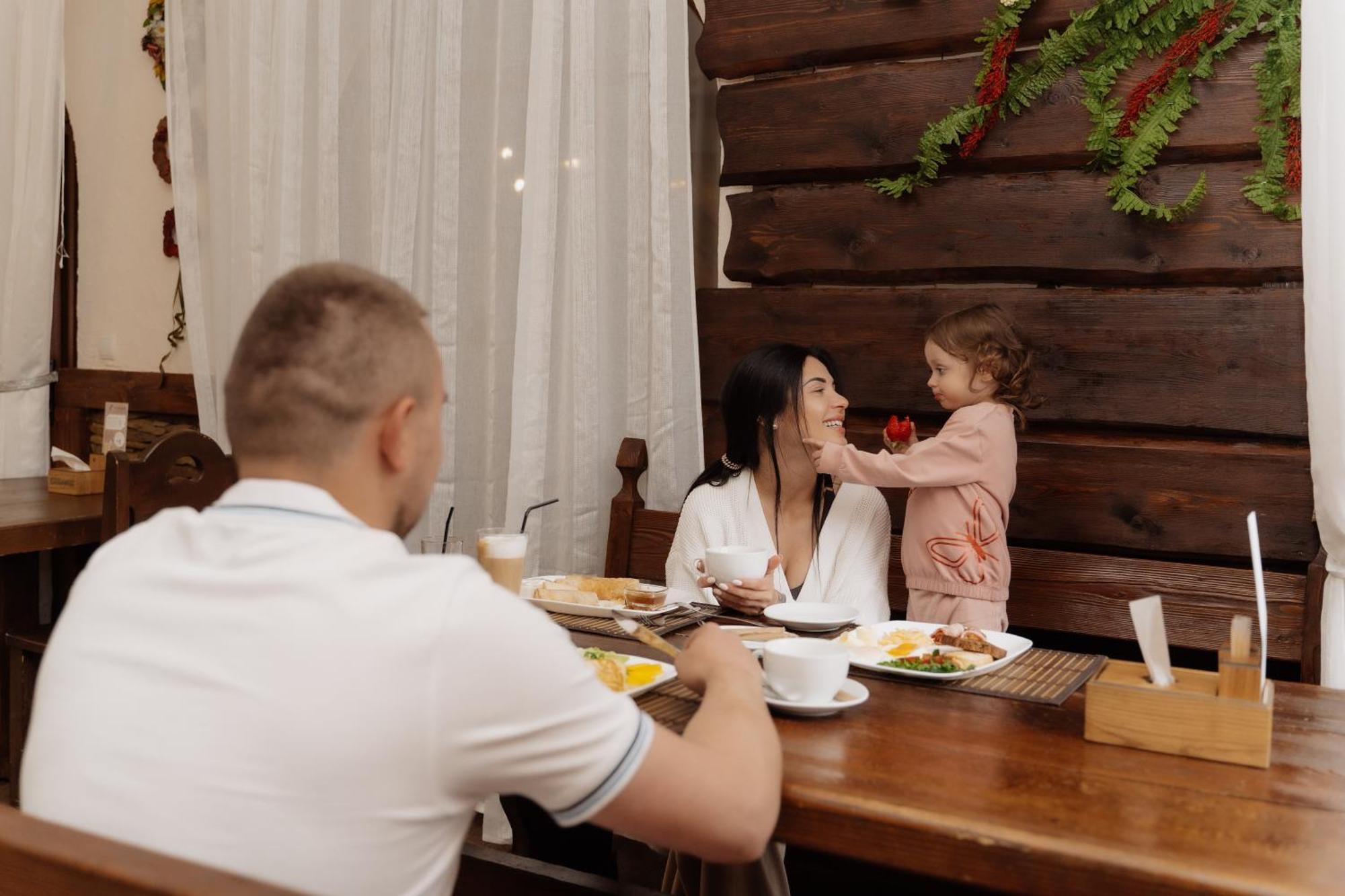 Oksamit Resort Ворохта Экстерьер фото